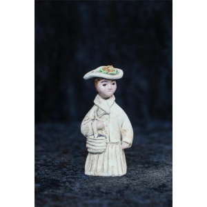Beige, liten - Hyrdinne med hatt